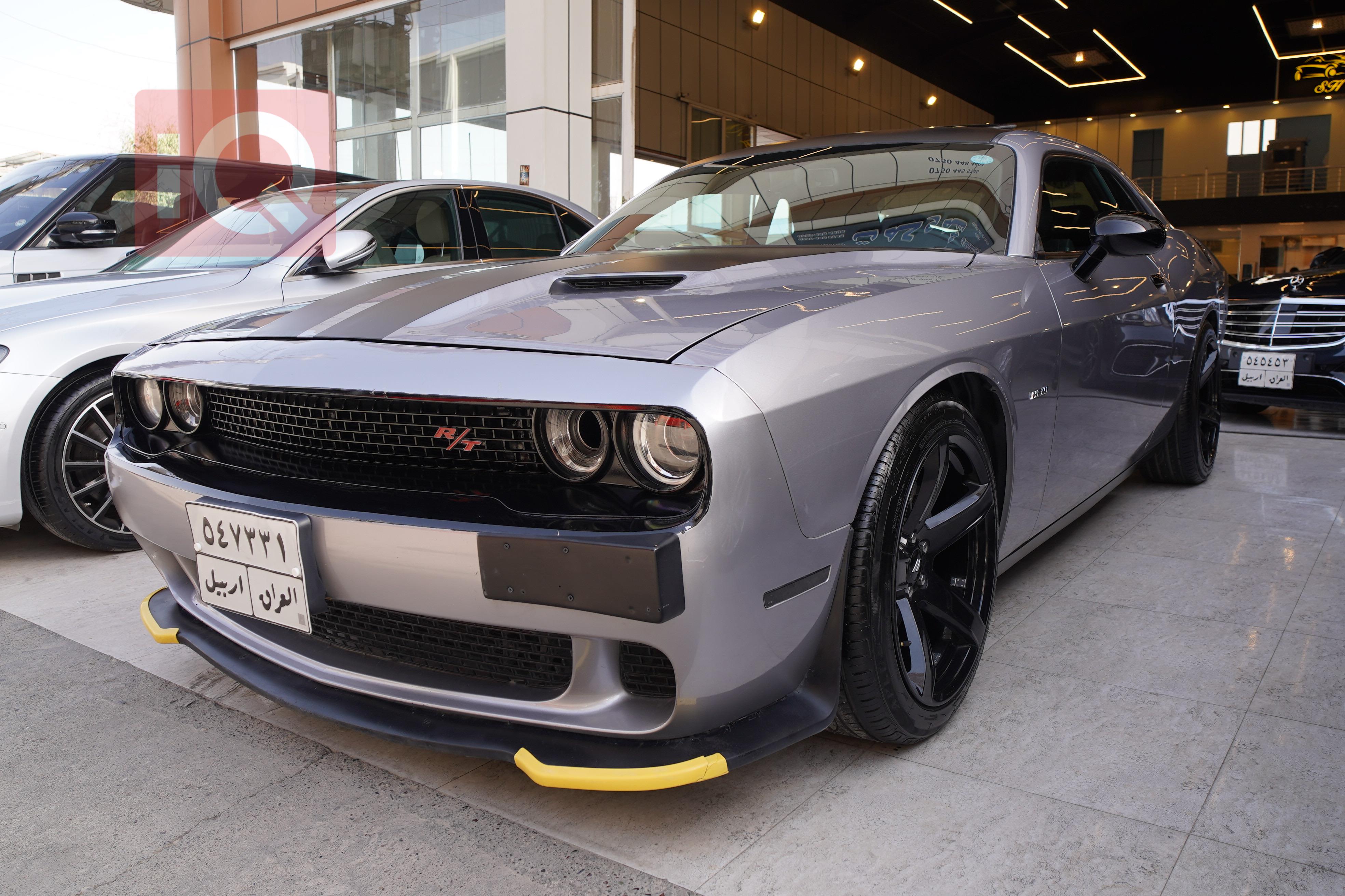 دۆج چالنجەر